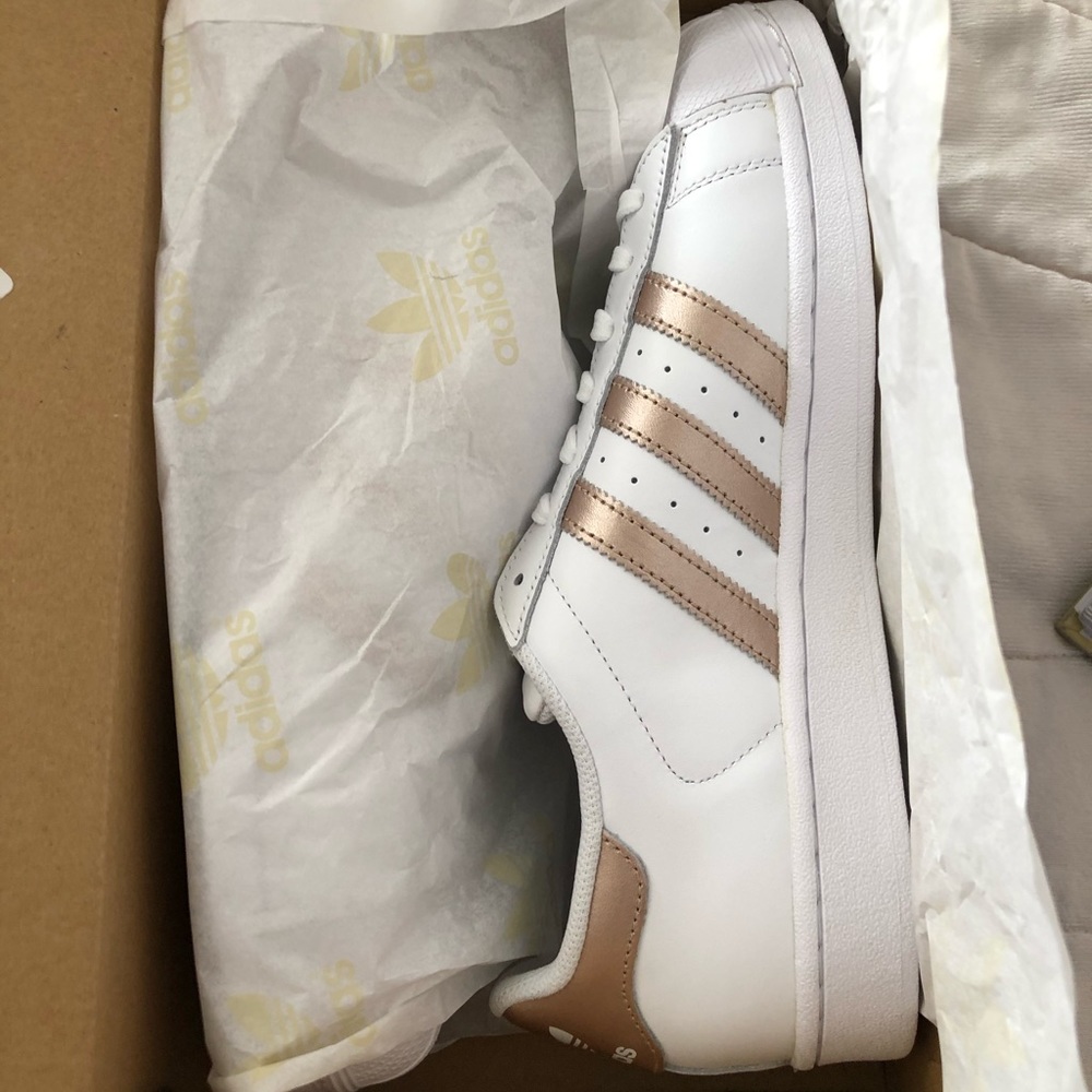 Adidas Superstar White/Rosegold - Picture 3 of 8